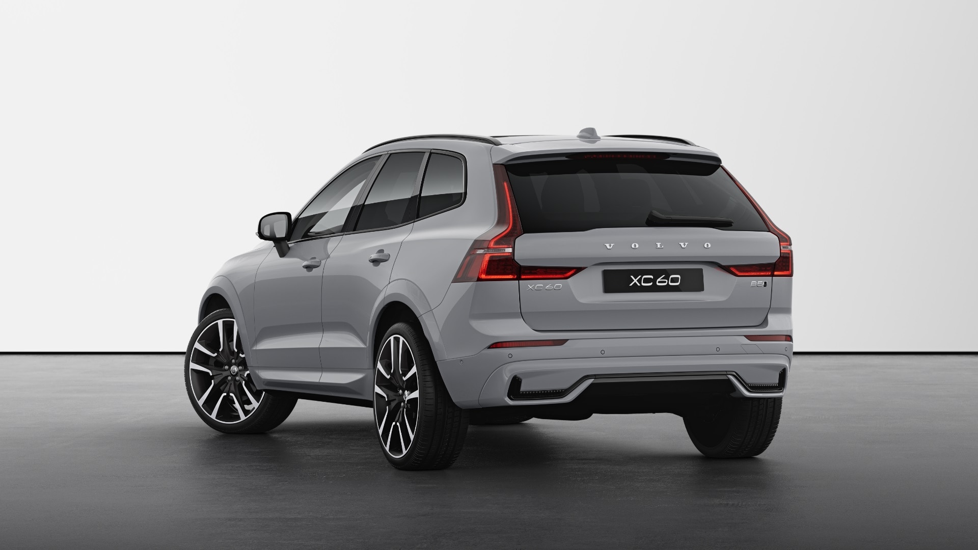  VOLVO XC60 2.0 B5P Ultimate Dark 5dr AWD Geartronic